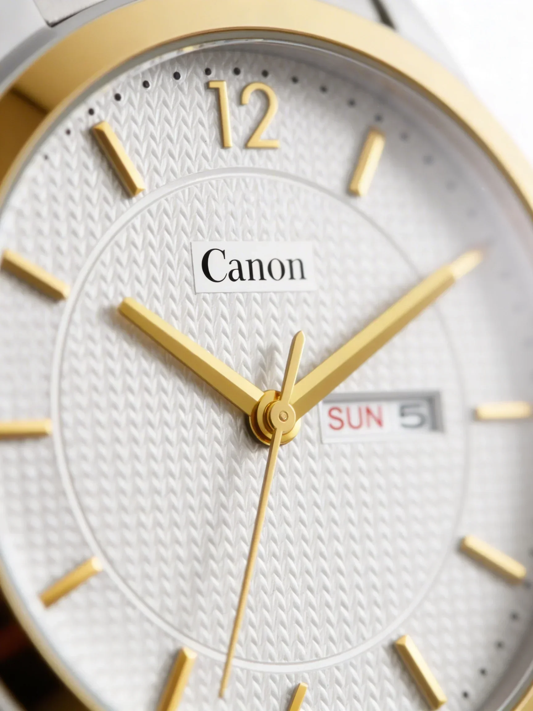Canon Quartz Golden & Silver Watch for Men CN-431 - Image 4