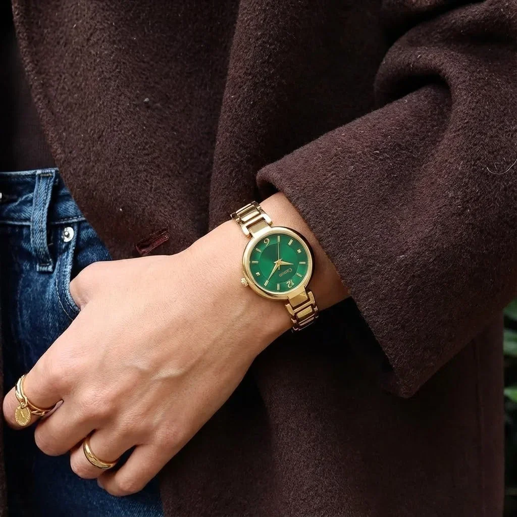 Canon Quartz Golden & Green Watch for Women CN-423 - Image 3