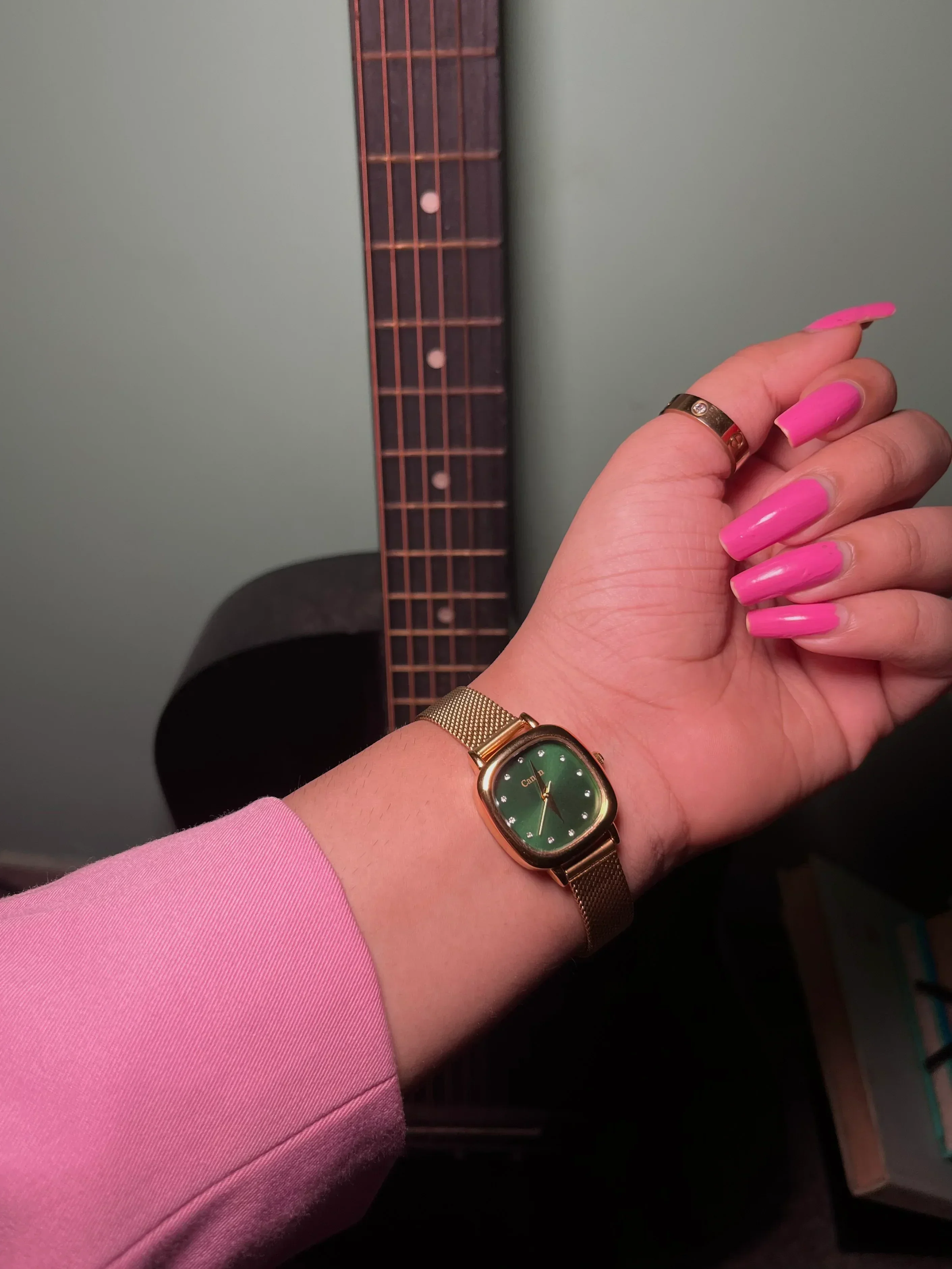 Classic Golden Vintage Watch For Women 452 - Image 7